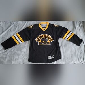 BNWOT Boston Bruins Jersey